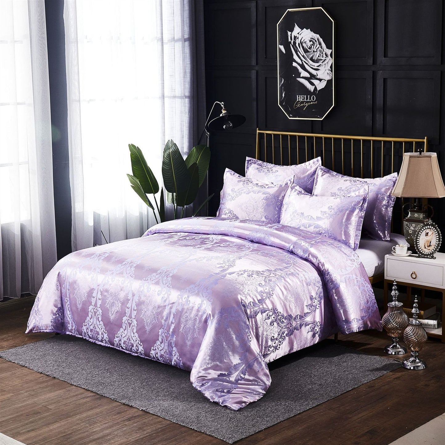 Three-piece bedding set