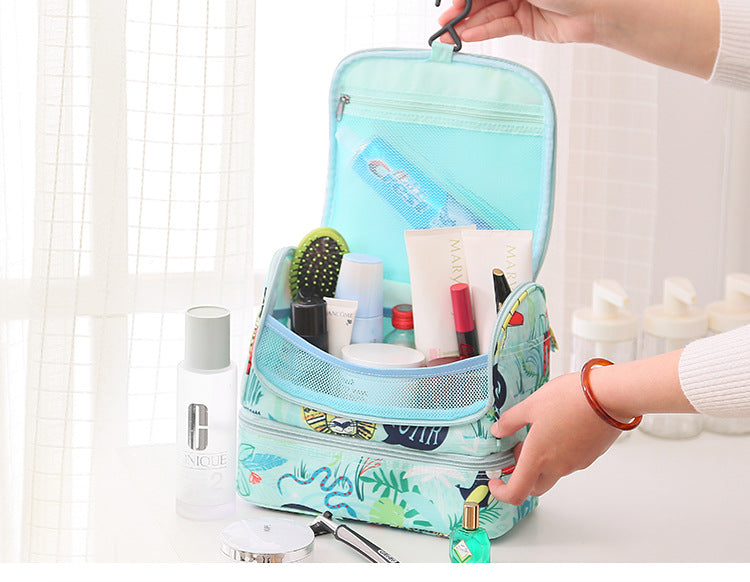 Large-capacity wash bag