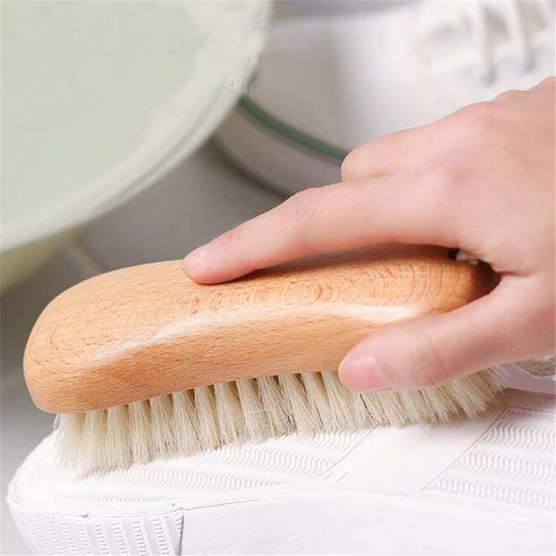 Bristle shoe brush