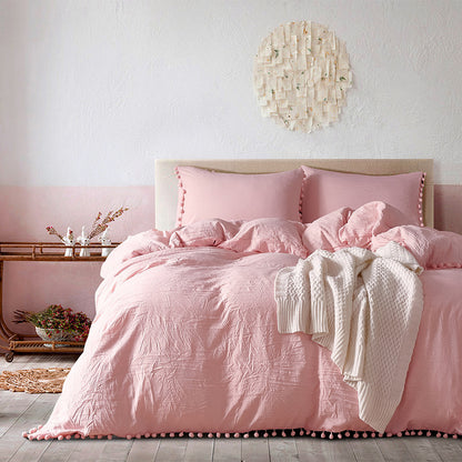 Three-piece bedding set