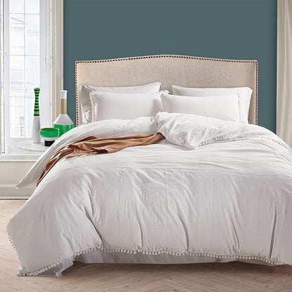 Three-piece bedding set