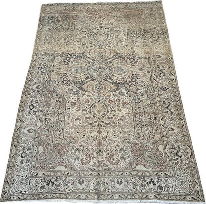 Authentic Anatolian Handmade Rug - Traditional Turkish Wool Carpets for Timeless Elegance