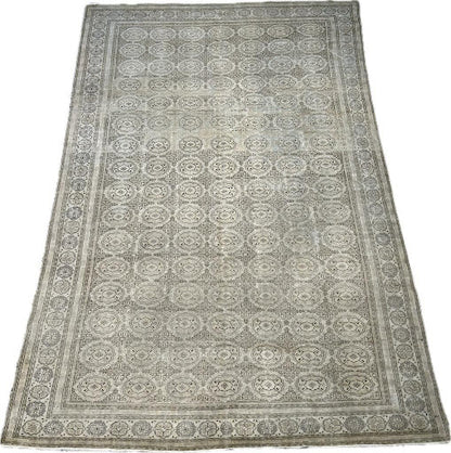 Authentic Anatolian Handmade Rug - Traditional Turkish Wool Carpets for Timeless Elegance