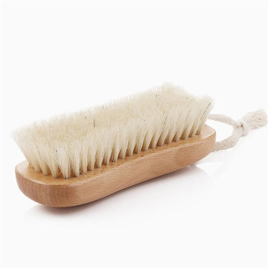 Bristle shoe brush