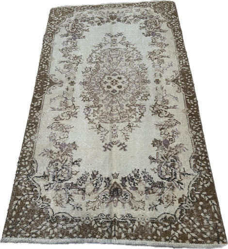 Authentic Anatolian Handmade Rug - Traditional Turkish Wool Carpets for Timeless Elegance