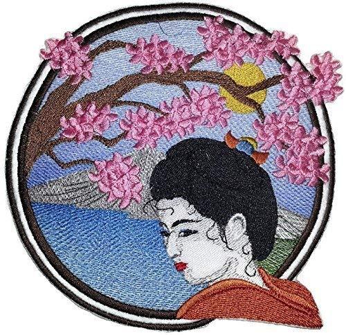 Custom Geisha Portrait Embroidered Iron On/Sew Patch [6.31" x 6.25"]