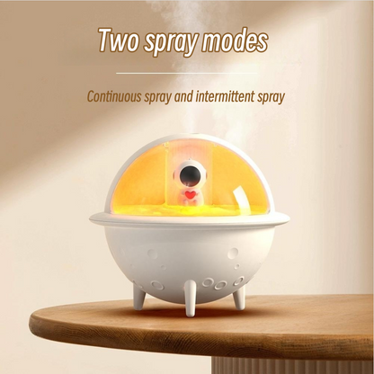 Astronaut Humidifier For Bedroom Mini Air Humidifier Space Planet Air Humidifier USB Electric Ultrasonic Cool Water Mist Aroma Diffuser With LED Light For Home Room Mini Humidifier