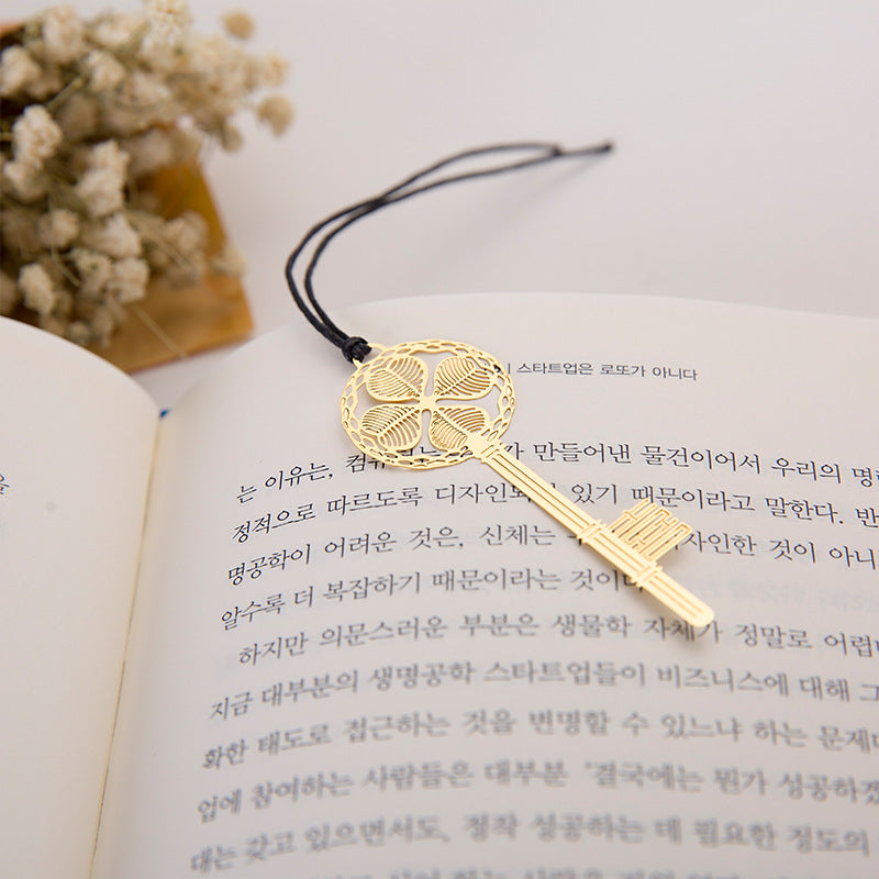 Cute Key Leaf Feather Bookmark HolMetal