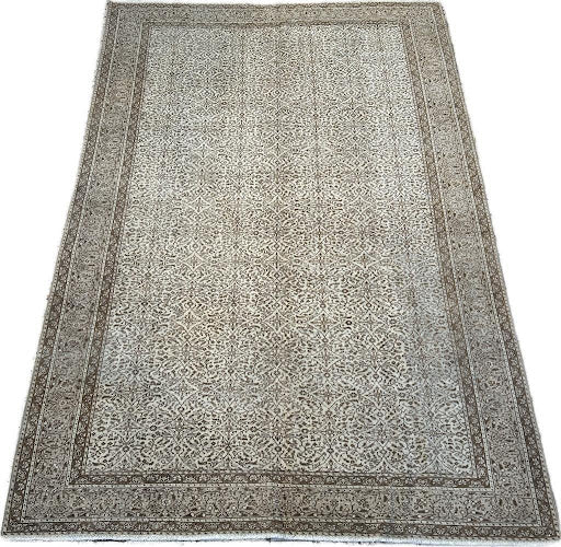 Authentic Anatolian Handmade Rug - Traditional Turkish Wool Carpets for Timeless Elegance