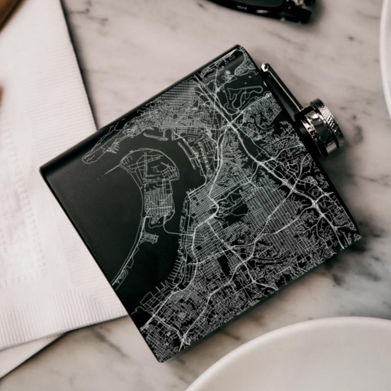 San Diego - California Map Hip Flask in Matte Black